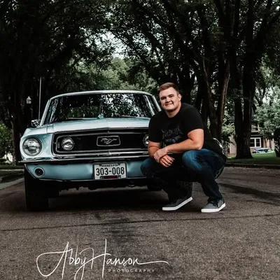 Abby Hanson Photography profile