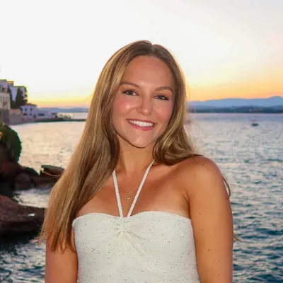 Abigail Strohmeyer profile
