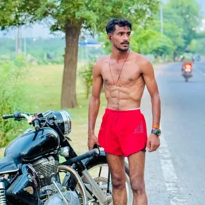 अभी गुर्जर profile