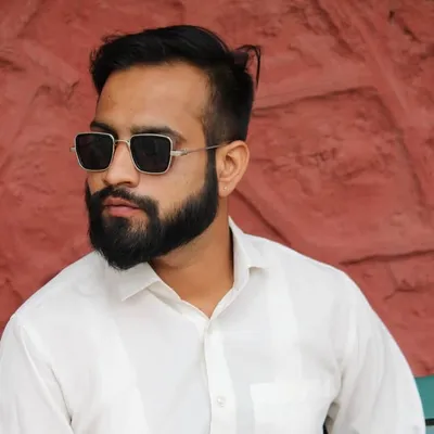 Abhimanyu saa profile