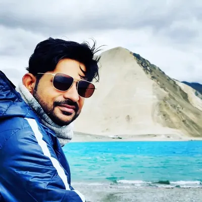 Abhinav Saxena profile