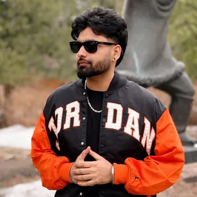 Abhi profile