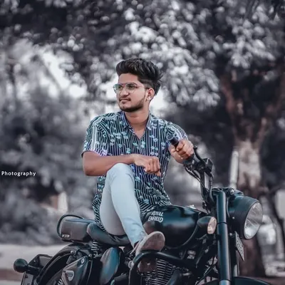Abhishek Gurav profile
