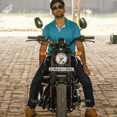 Abhishek profile