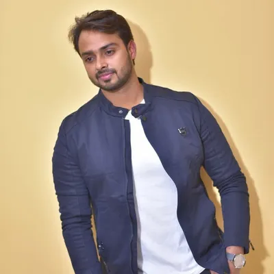 Abhishek Yadav profile