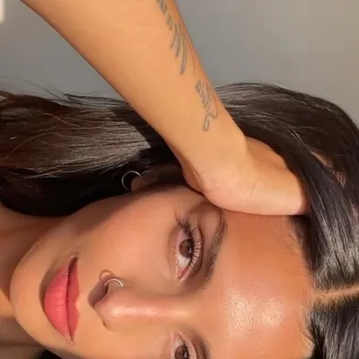 ABIGAIL MARTOS profile