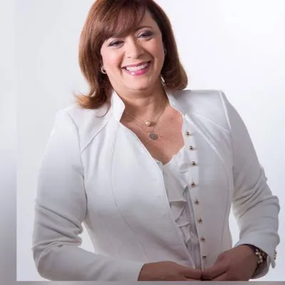 Sandra Abinader profile
