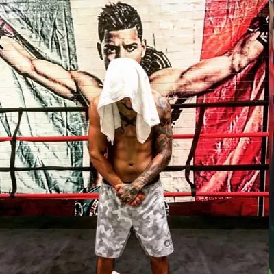 Abner Mares profile