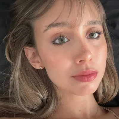 Abril Pacheco profile