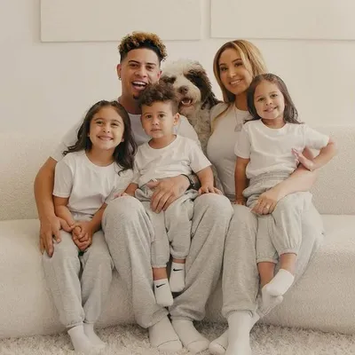 HEY ACE FAMILYYYY🤪 profile