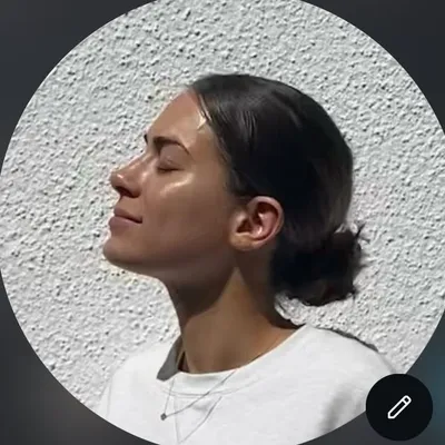Valentina | Acnegruppen profile