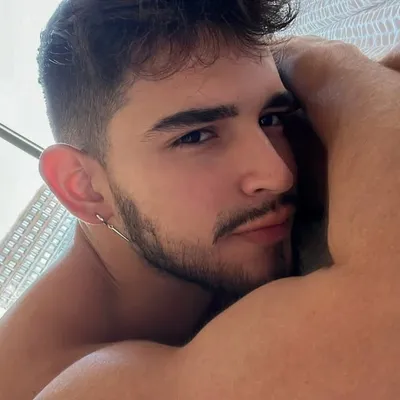 Alejandro Acosta profile