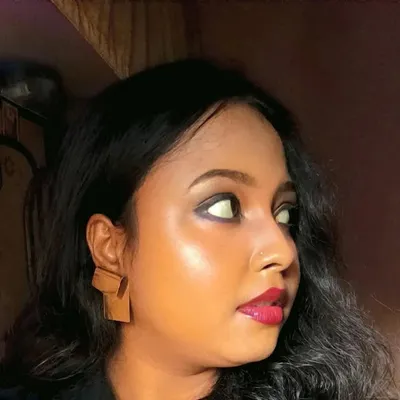 Sultry_Gaze 🫶 profile