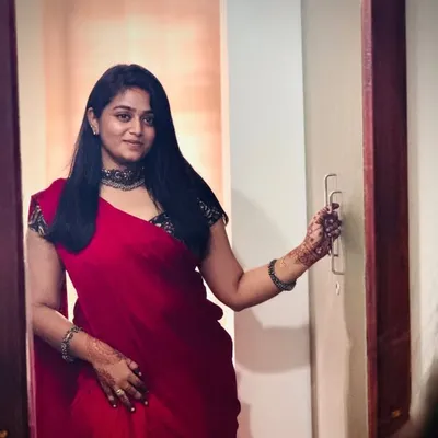 Asmitha Ragunathan 🧨 profile