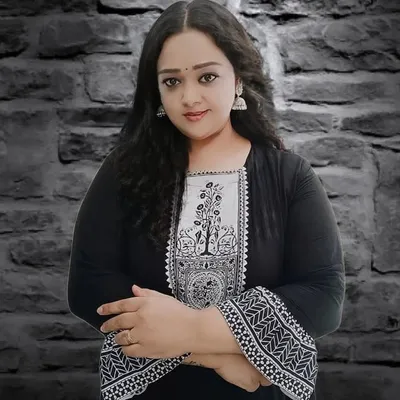 Bhavani ๐ธ๐ป profile