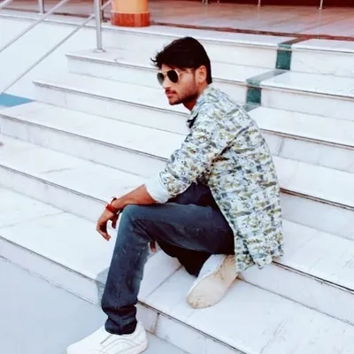 actorkuljeet Srivastava profile