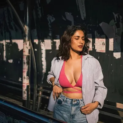 Actress Mania