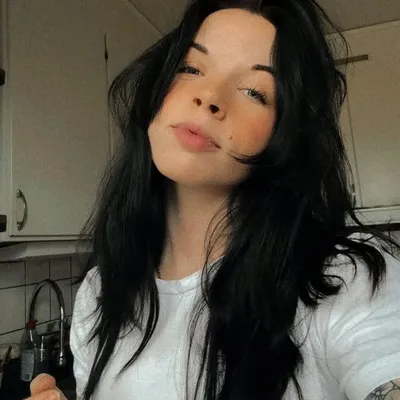 ADA JOHANSEN profile