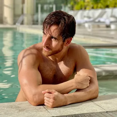 Adam Coper profile