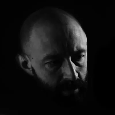 Adam Riches profile