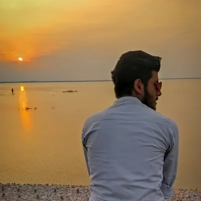 आदर्श दुबे 🇮🇳 profile