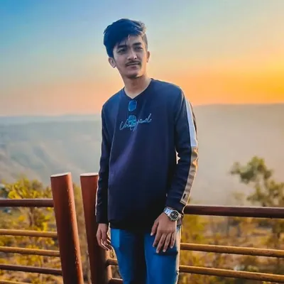 Adnan Warwande profile