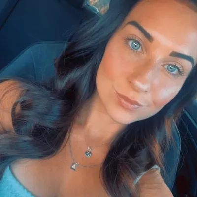 Adela CehPunkt profile