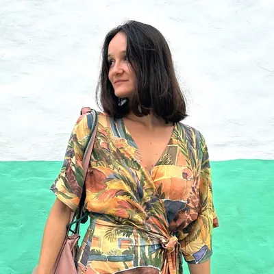 Adélaïde profile