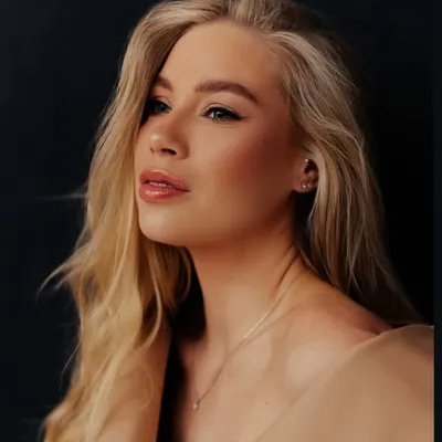 ADELINE VAHER-VAHTER profile
