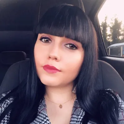 ๐ Adelis Shine | Makeup & UGC profile