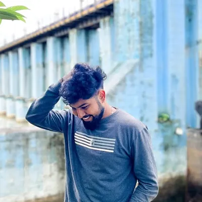 Adhiii🍉 profile