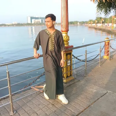Adil Mallik profile