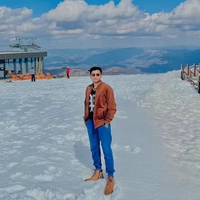 Adil Akbar profile