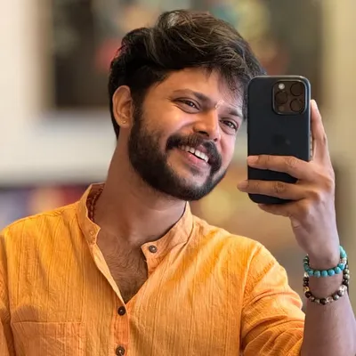 Adith Sheefan profile