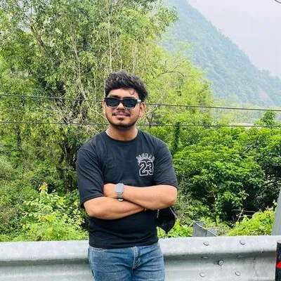 Aditya Narayan profile