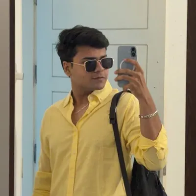 Aditya Rathod - Lifestyle | Travel | Food profile