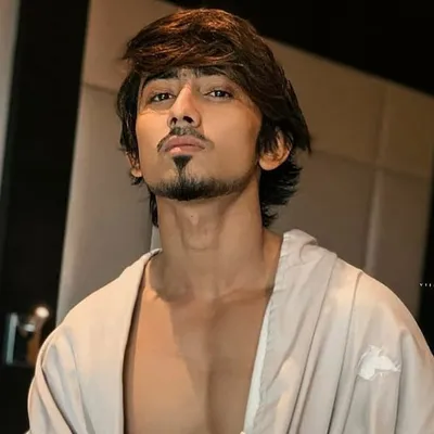 adnan sahikh🦁 profile