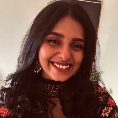 Ayushi profile
