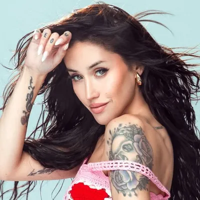 Adore Delano profile