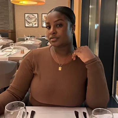 Aliyah Johnson | Manicurist | London profile