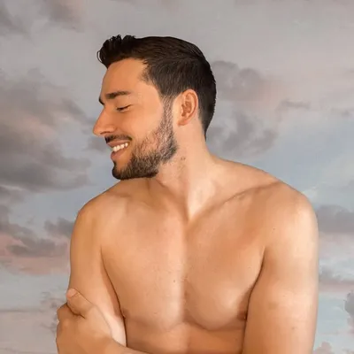 ADRI PRATENSO profile