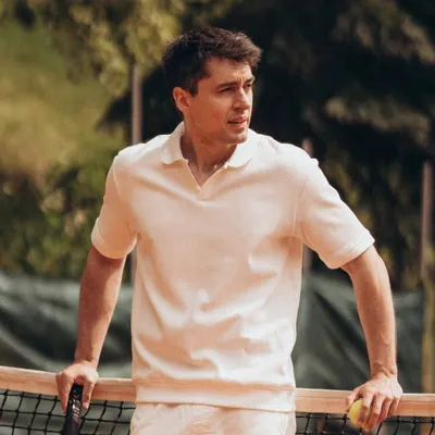 Adrian Anzorge profile