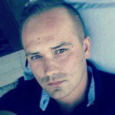 Adrian Szymaniak profile