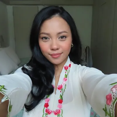 Adriana Alfian profile