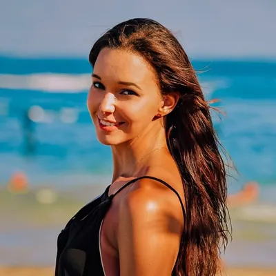 Adriana profile