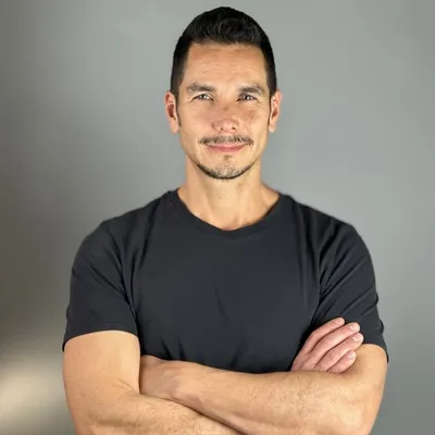 Adrian Rubio profile