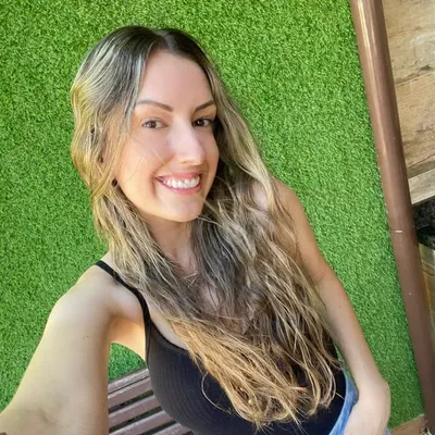 Adriane Coan profile