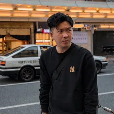 Adrian Lo Dejavu profile