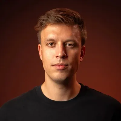 Adrián Sáenz profile