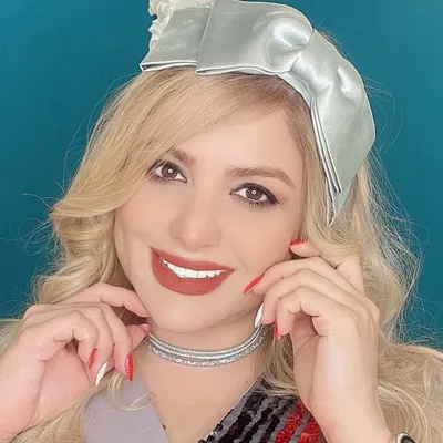 ادرينا بيوتي profile